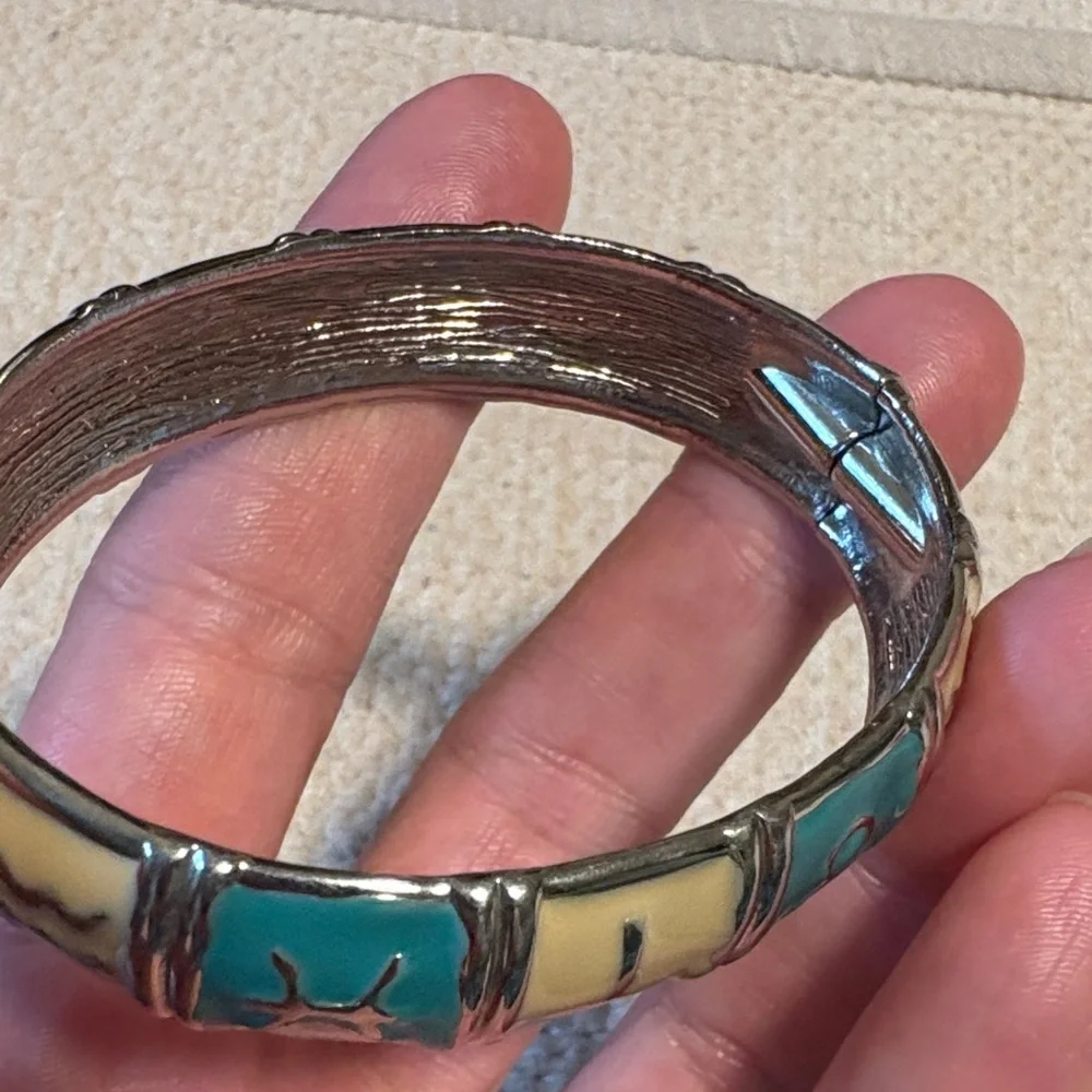 Vintage Astrological Enamel zodaic bracelet made in korea. In EUC - Picture 3 of 7